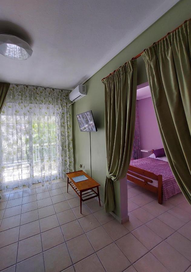 Orange Tree Apartment อัสโปรวาลตา ภายนอก รูปภาพ