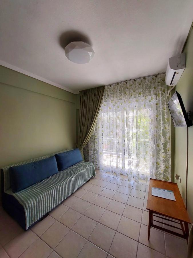 Orange Tree Apartment อัสโปรวาลตา ภายนอก รูปภาพ